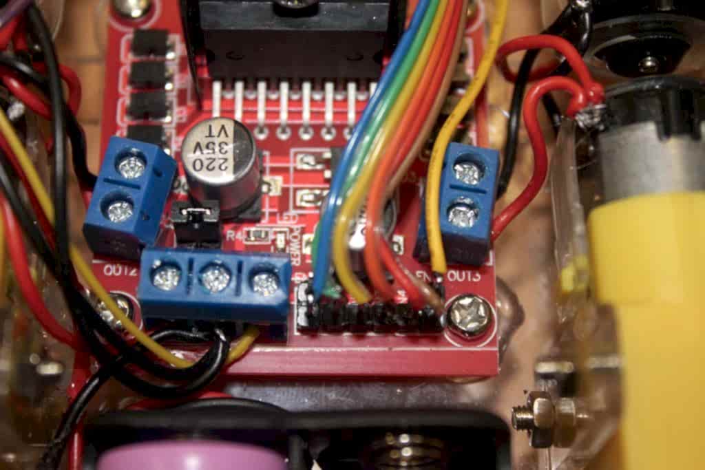 Ардуино робот драйвер