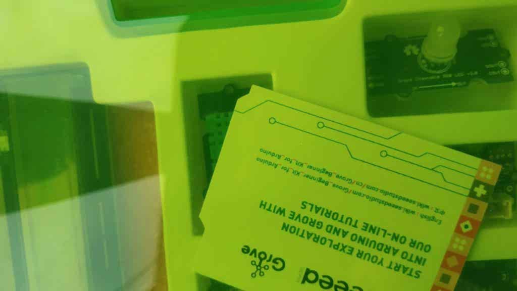 Конструктор для начинающих Seeed Grove Beginner Kit