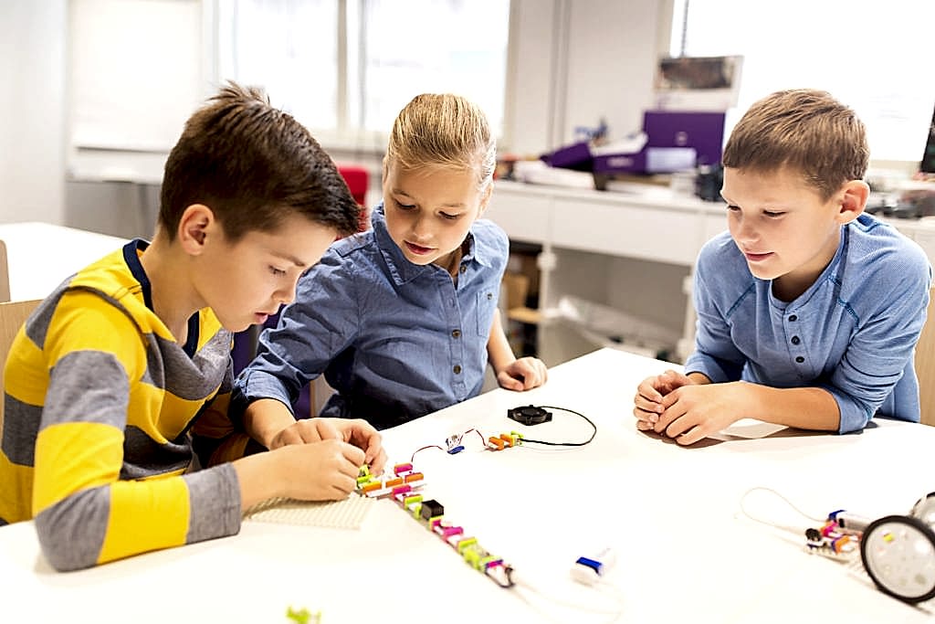 Кружки робототехники в Казахстан